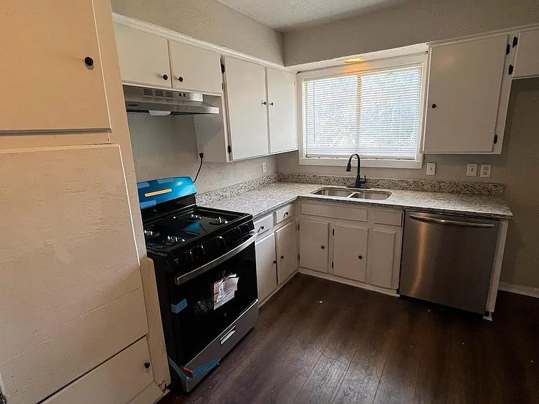 9306 Saint Lo Rd — Photo 5