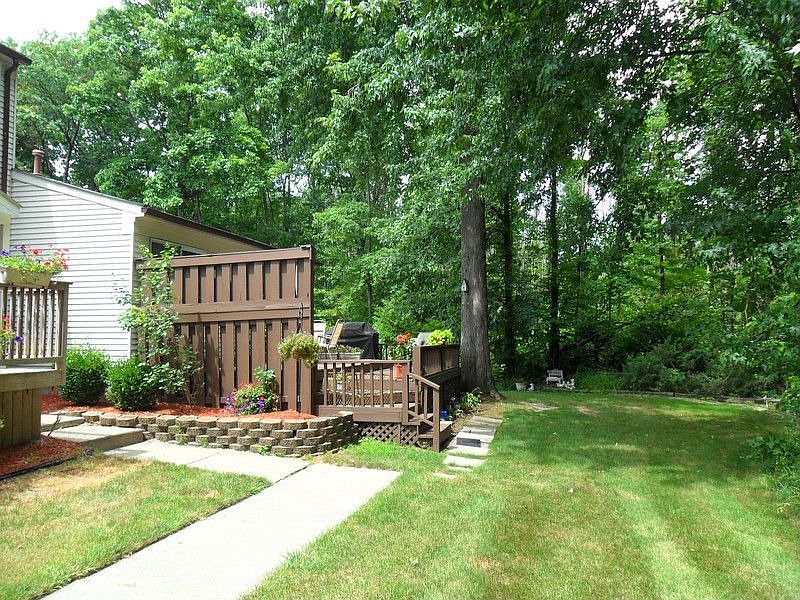 2nd image of 33519 Bayview Dr
