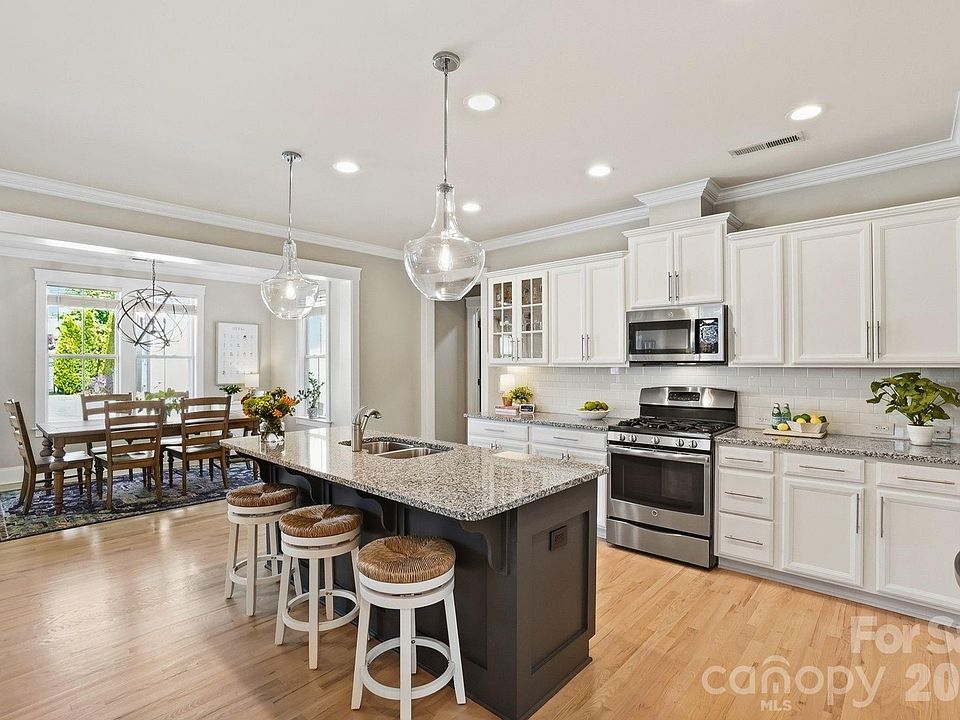 1st image of 783 Waterscape Ct