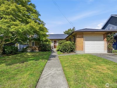 7025 43rd Avenue NE, Seattle, WA, 98115