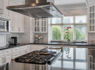 7205 Union St, Burnaby, BC V5A1J1