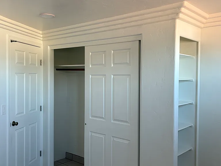 1611 W Delaware St #2 — Photo 11