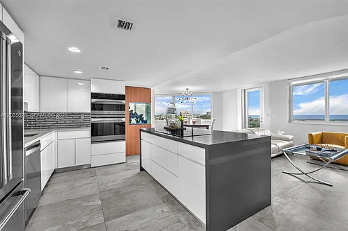 7135 Collins Ave Photo 1