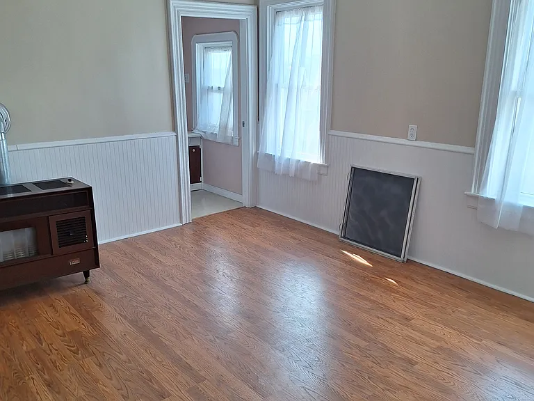 53 Oxford St #3 — Photo 7