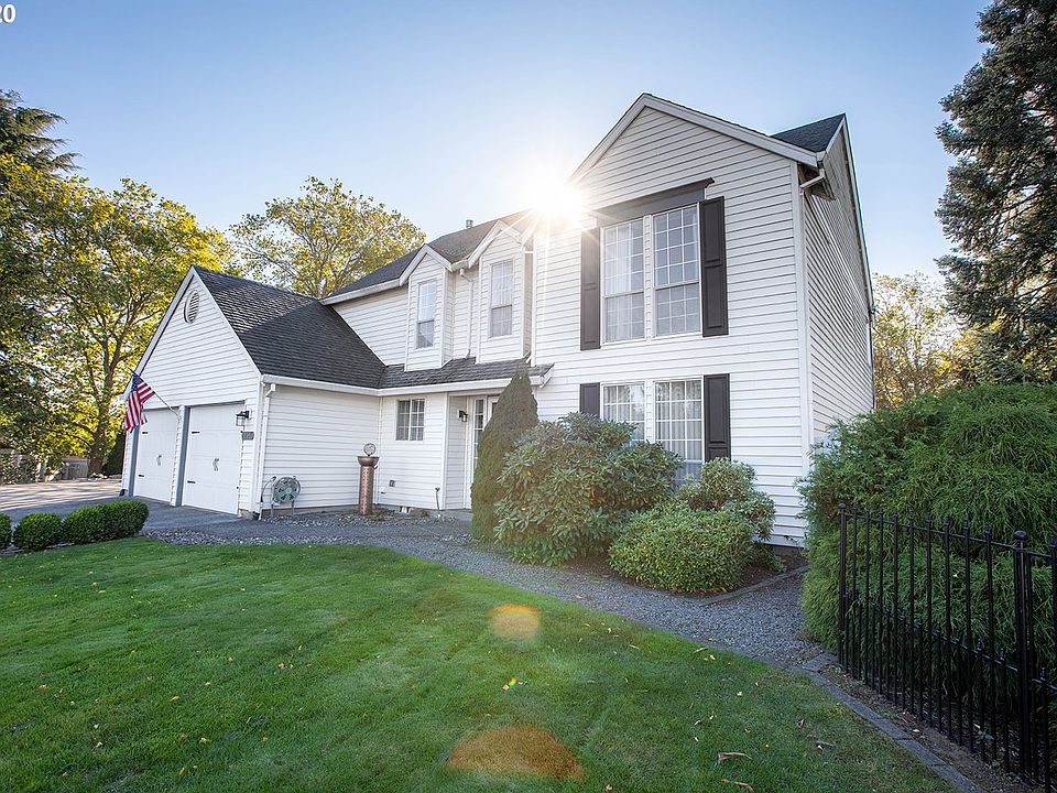 1st image of 2208 SE 158th Ct
