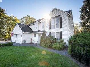 2208 SE 158th Ct, Vancouver, WA 98683