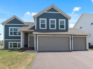 2790 Jacamar Ave NE, Saint Michael, MN 55376