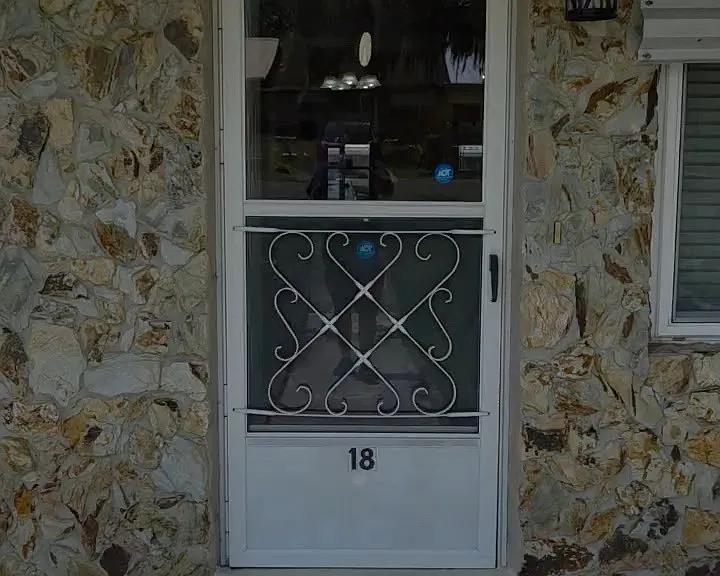 18 W Orange St — Photo 2