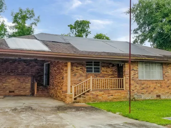 205 Chauvin St, Chauvin, LA 70344