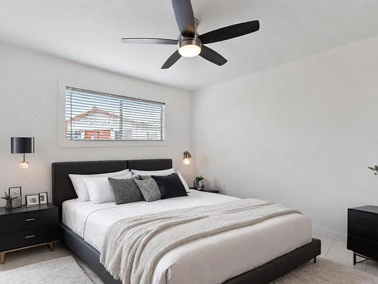 1551 Broadway #28 — Photo 7