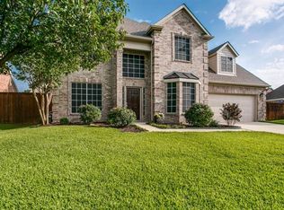 409 Shade Tree Cir, Hurst, TX 76054