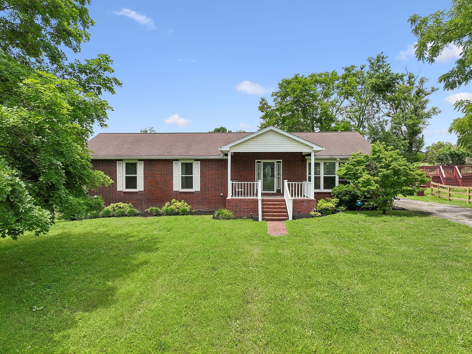 2596 Long Hollow Pike, Hendersonville, TN 37075 | Zillow