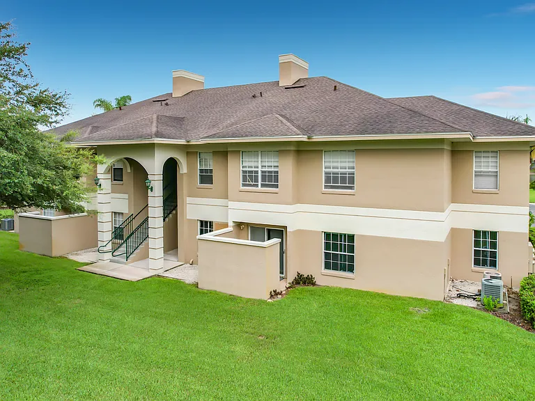 1105 Eagle Pond Dr — Photo 3