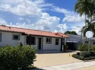 2900 SW 98th Ave, Miami, FL 33165