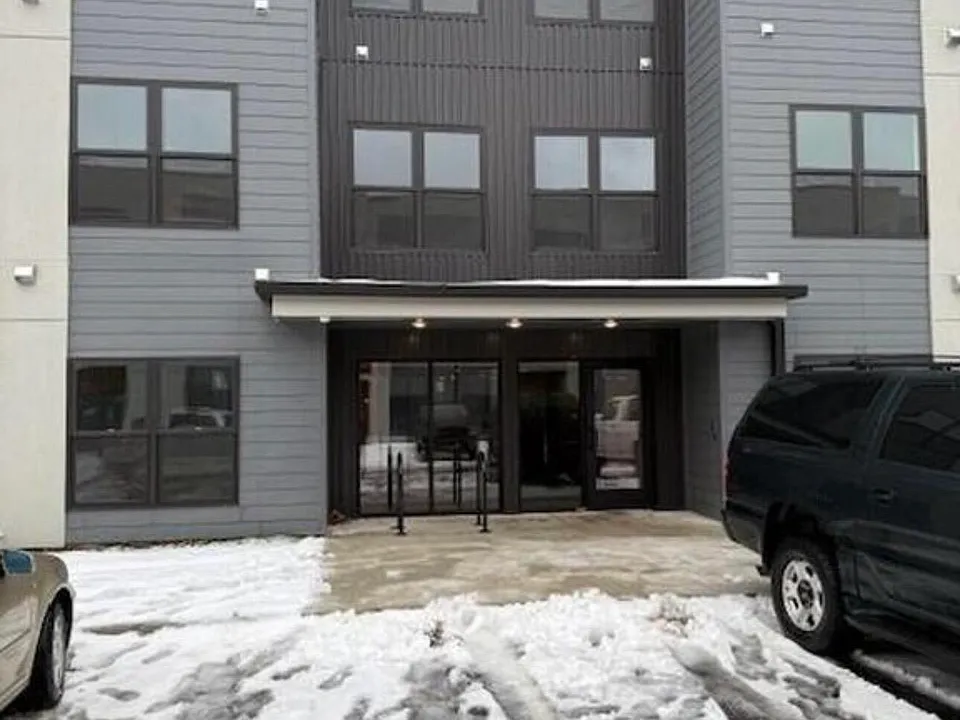 2645 Burton Rd