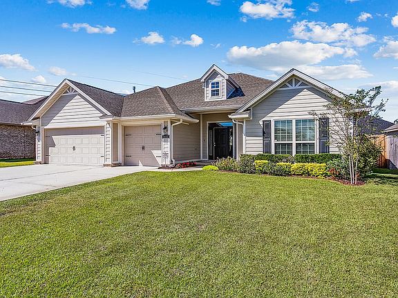 3rd image of 8493 Twenty One Oaks Ln