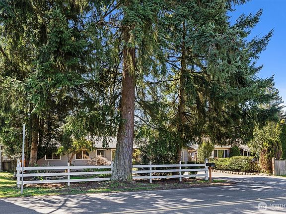 3rd image of 224 224th Street SW