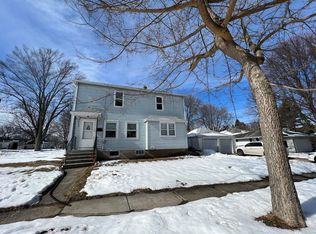 632 E Harrison St, Appleton, WI 54915