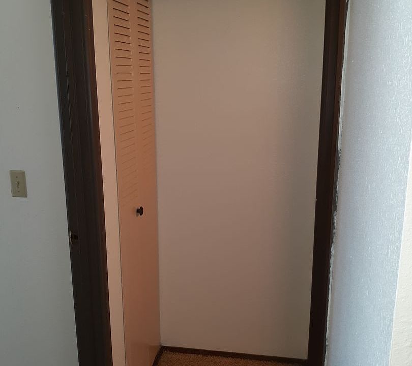 1st image of 3437 S 10th St APT 21