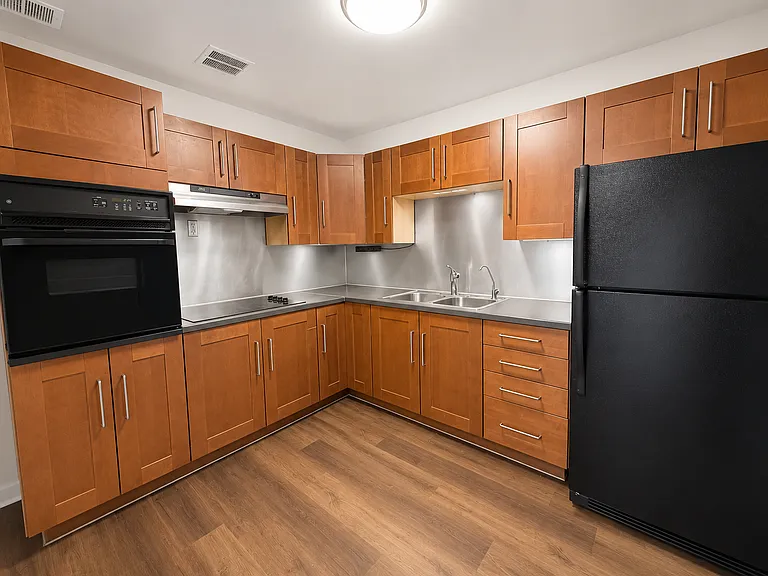 2801 W Glenrosa Ave — Photo 5