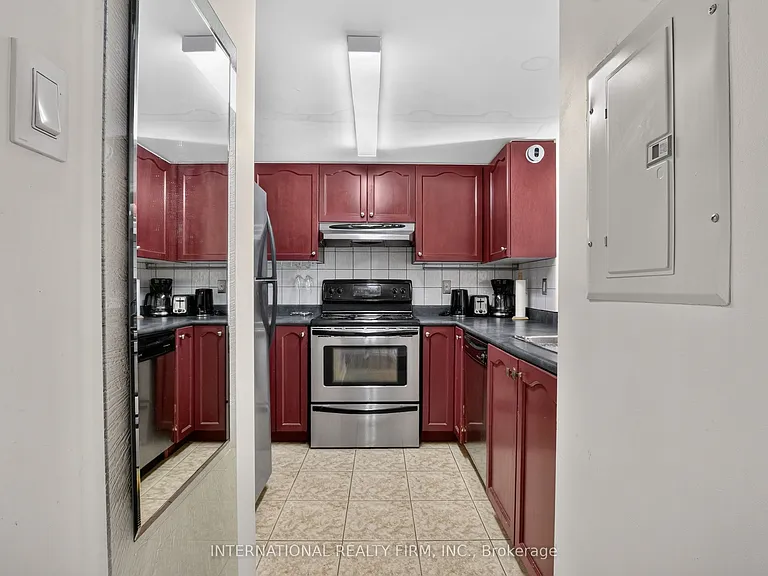 65 George Appleton Way #2088 — Photo 6