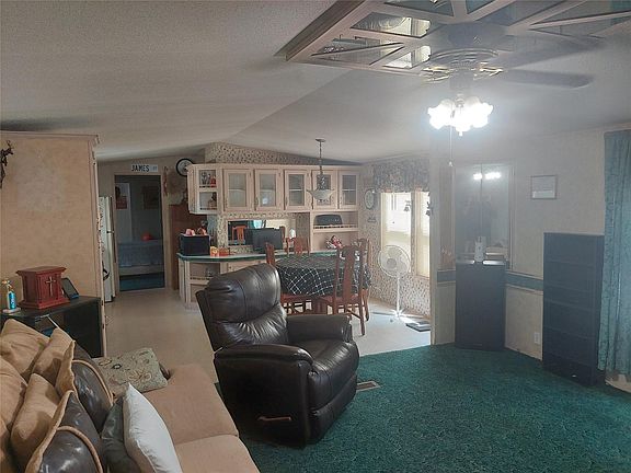 2nd image of 130 County Road 3291