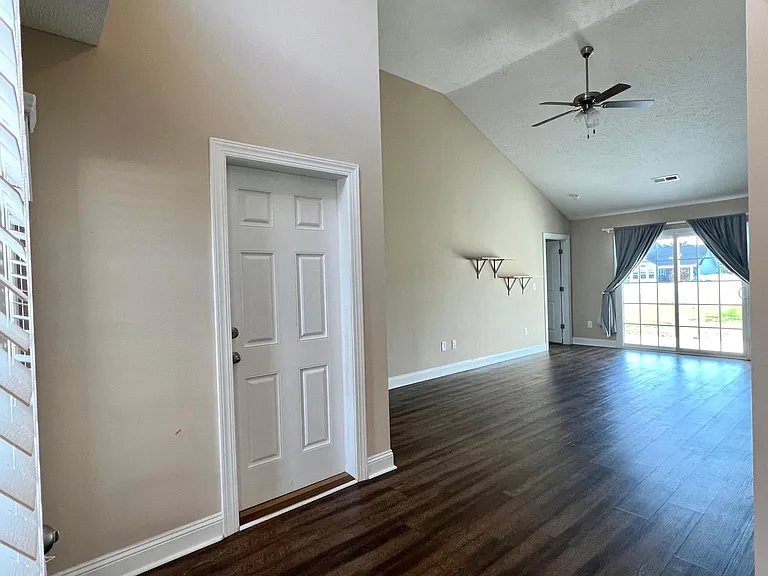 223 Turning Pines Loop — Photo 9