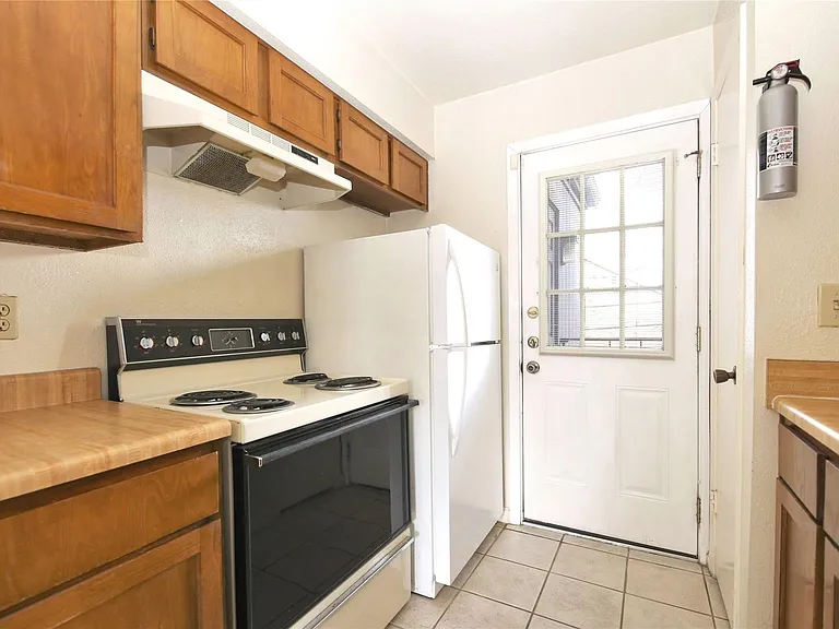 6202 Skyline Dr #32 — Photo 7