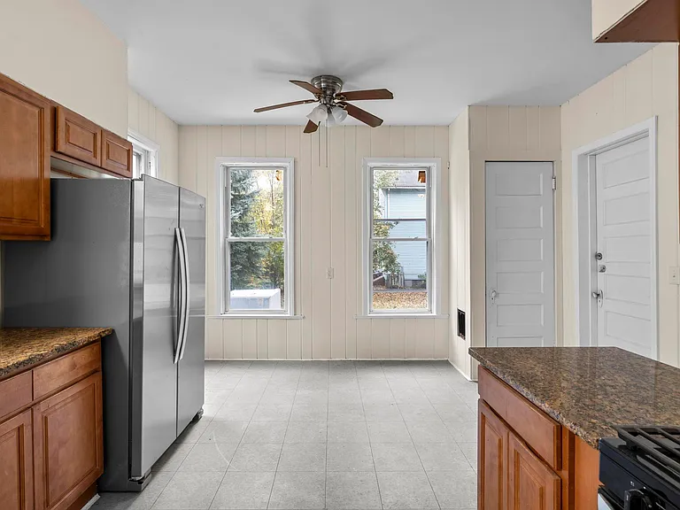 167 Norton St #1 — Photo 24