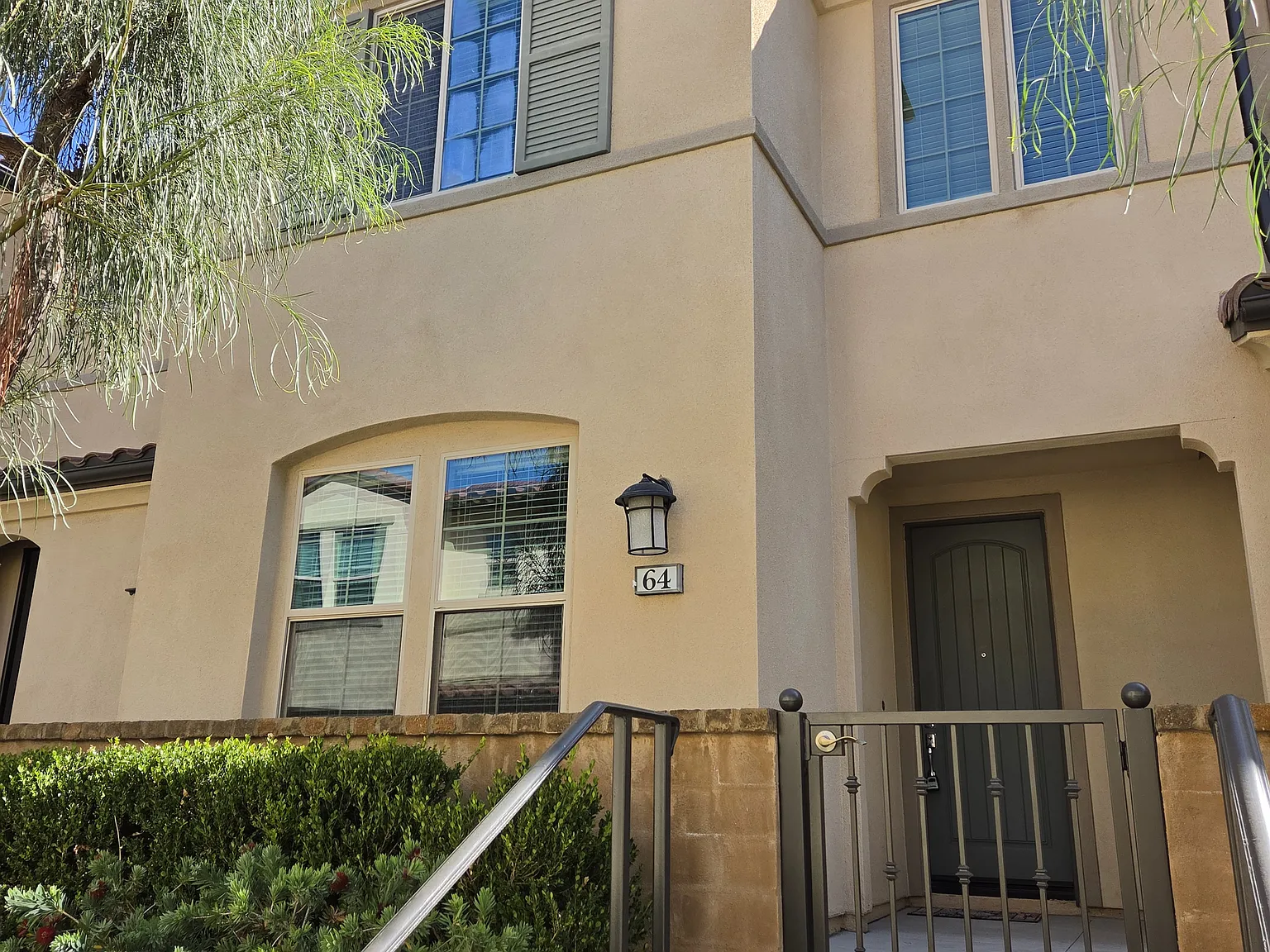 3 bed, 1563 sqft, $4,500 — Photo 1