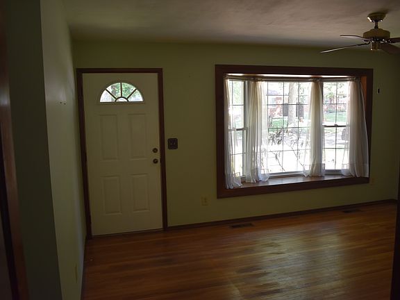 2nd image of 7356 Landi Ct
