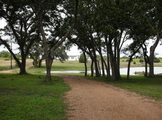 8225 W I 10 Frontage Rd, Schulenburg, TX 78956