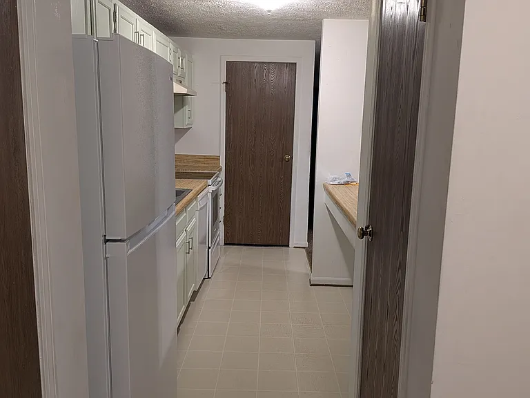 8420 Obannon Ct #8 — Photo 4