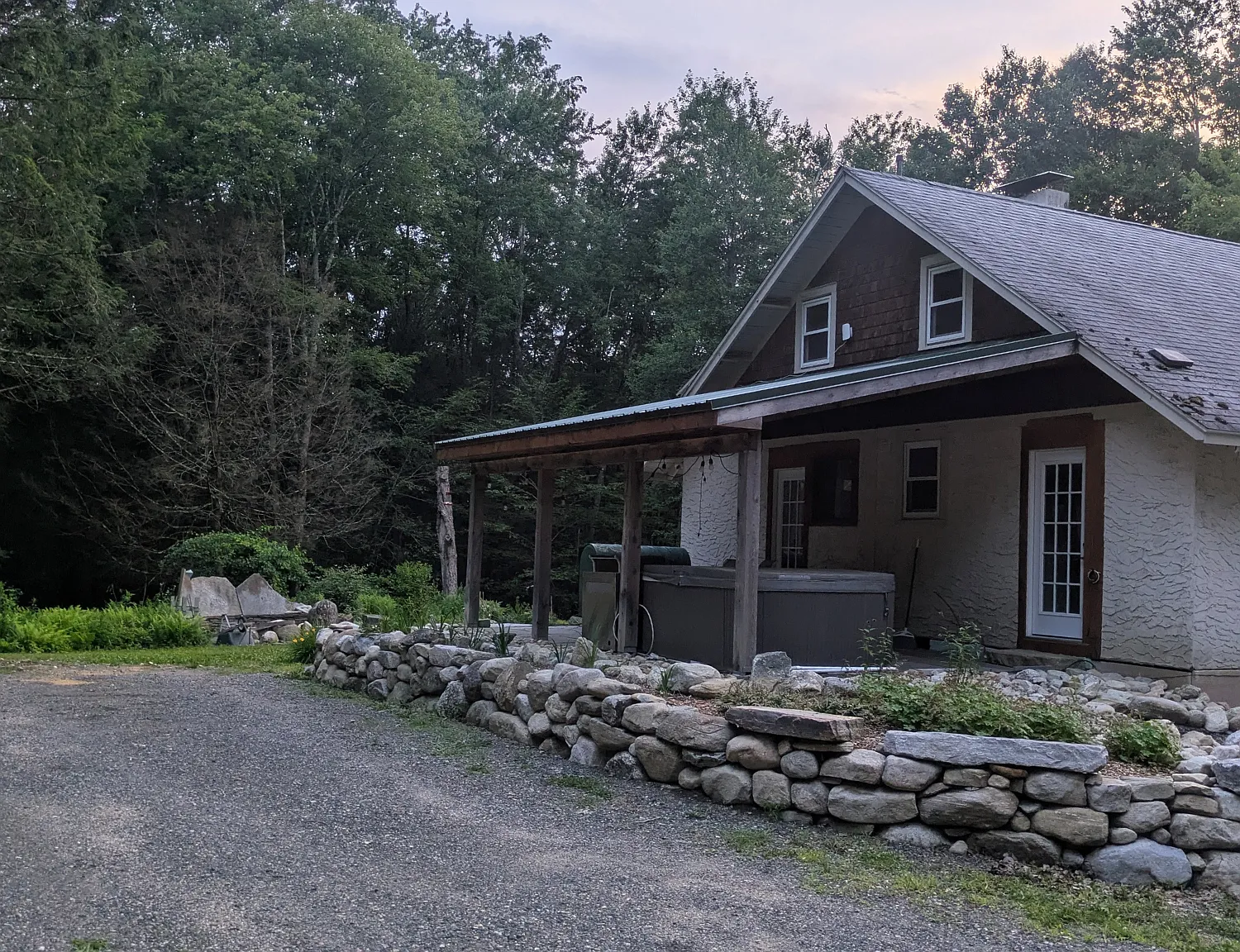 3 bed, 1260 sqft, $2,650 — Photo 3
