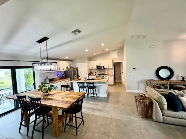 1010 Allman AVE, LEHIGH ACRES, FL 33971