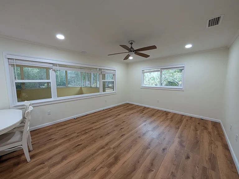 8481 S Great Oaks Dr — Photo 9
