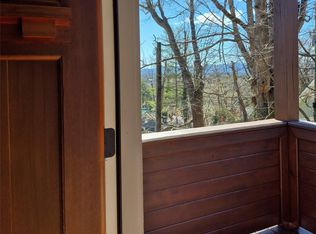 71 McLain St, Asheville, NC 28805