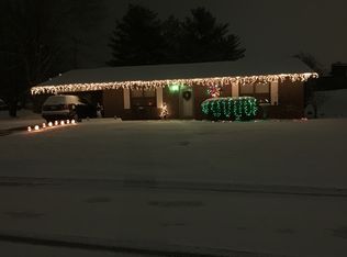 219 Rivers Edge Ln, Sevierville, TN 37862