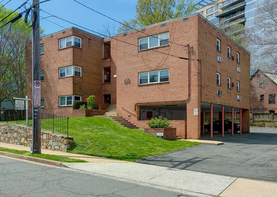 1st image of 1510 N Rolfe St APT 4