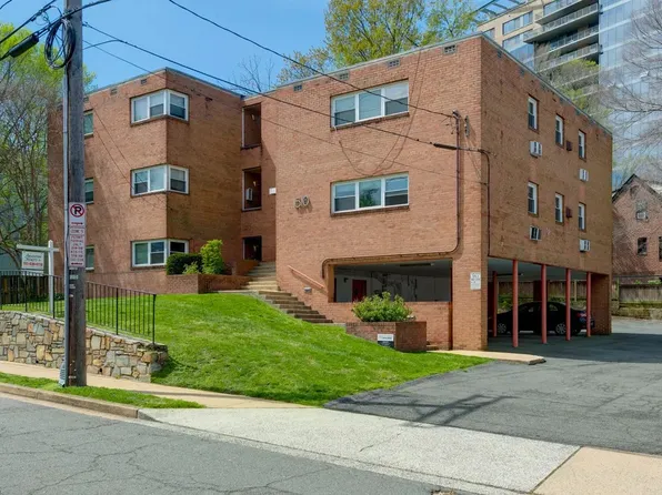 1510 N Rolfe St APT 4, Arlington, VA 22209