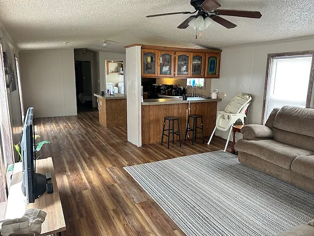 1408 Franklin Dr — Photo 5