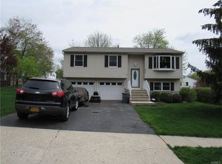 566 High St, Monroe, NY 10950