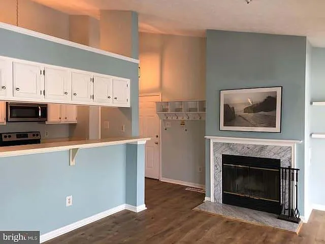 718 Jupiter Hills Ct — Photo 1