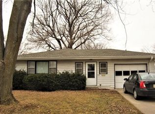 714 Dublin Dr, Papillion, NE 68046