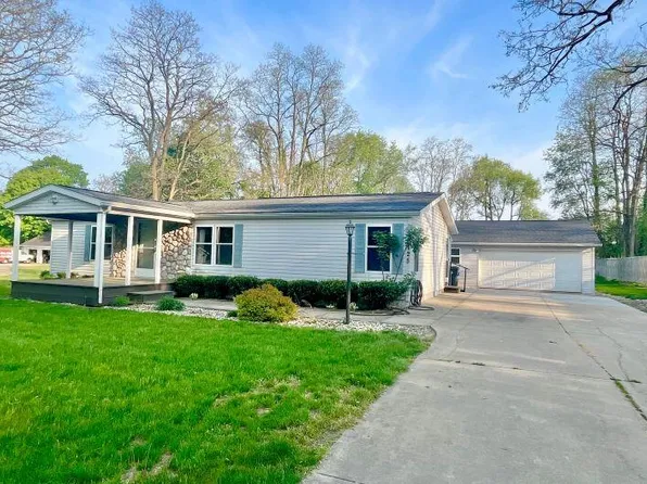 28125 58th Ave, Paw Paw, MI 49079
