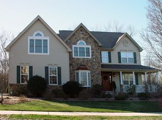 40 Rue Chagall, Somerset, NJ 08873