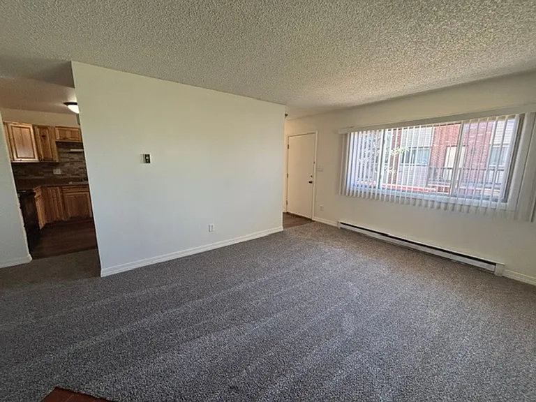 PM 120 - 406 Hacker Ct. — Photo 9