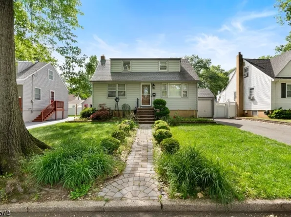 914 Inwood Pl, Rahway City, NJ 07065