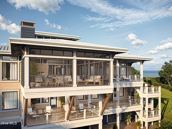 4th image of 9 Clamdigger Point Road