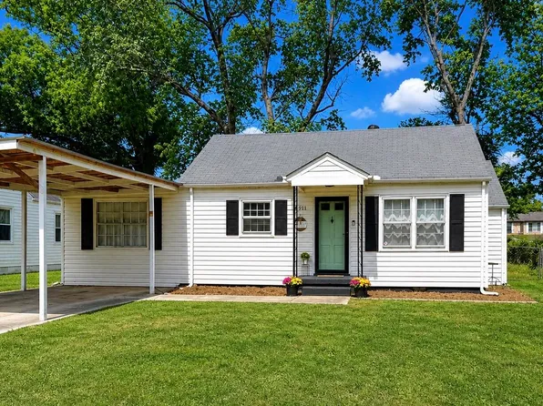4911 Carolyn Ln, Chattanooga, TN 37411